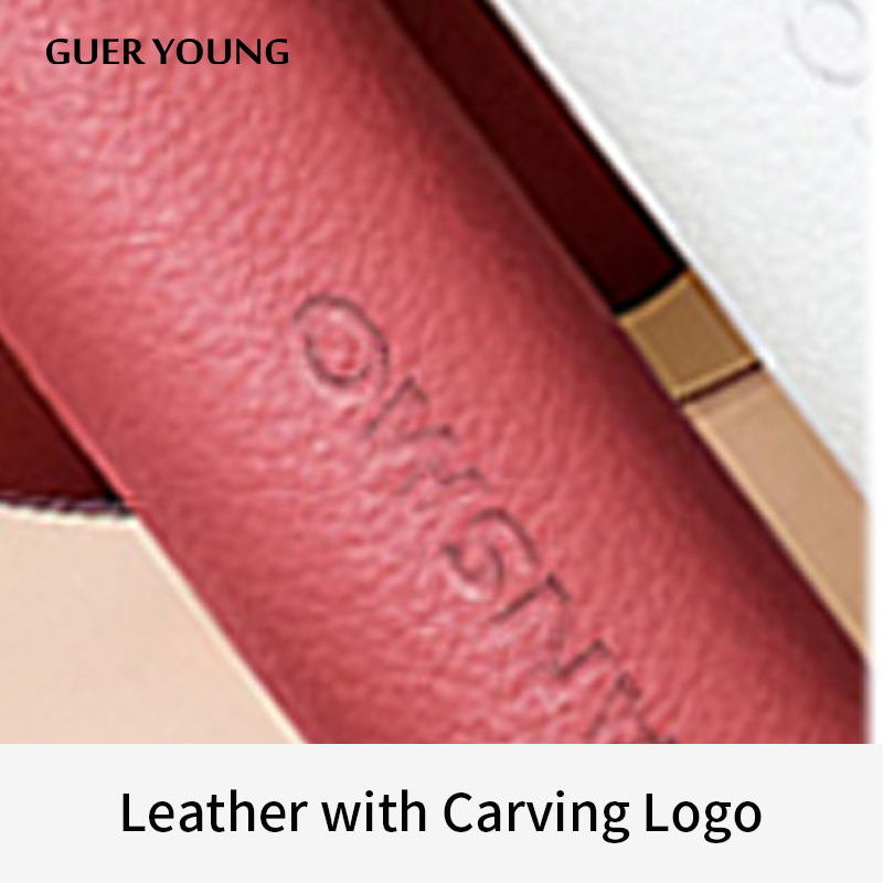 Lederoptik mit Gravur-Logo-Finish