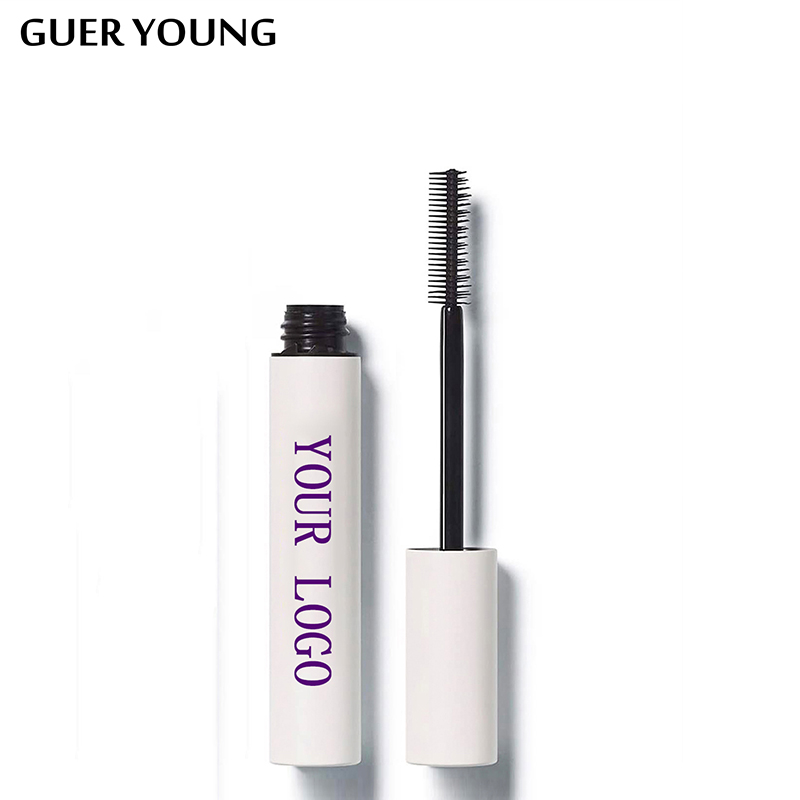 Aluminium-Wimpernserum-Tube als Option